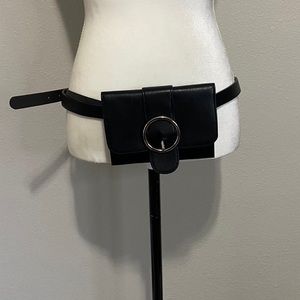 Black Belt With Wallet Attached Size Large Snap Closure